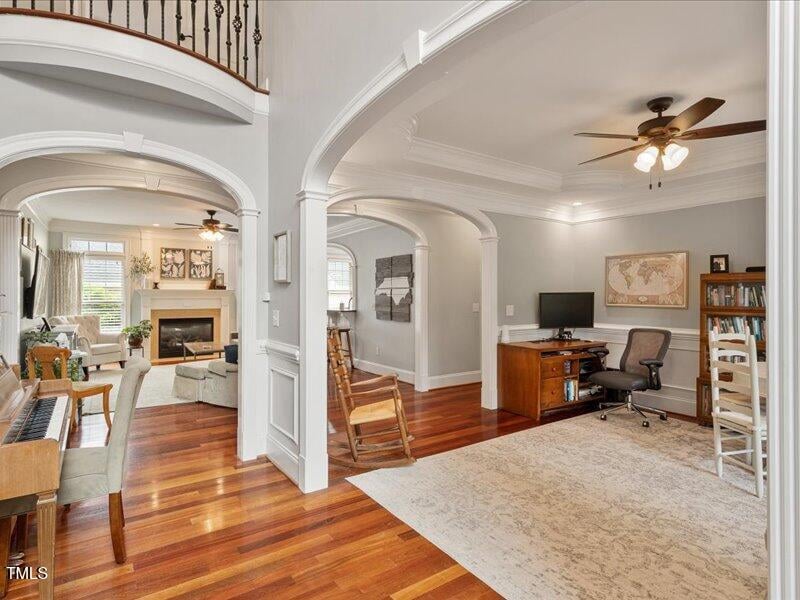 2207 Cameron Pond Dr, Cary, NC 27519