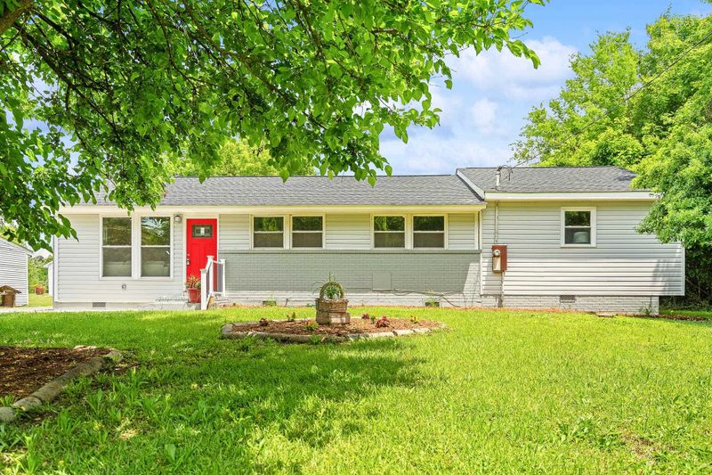 2207 Gilliam Ln, Raleigh, NC 27610
