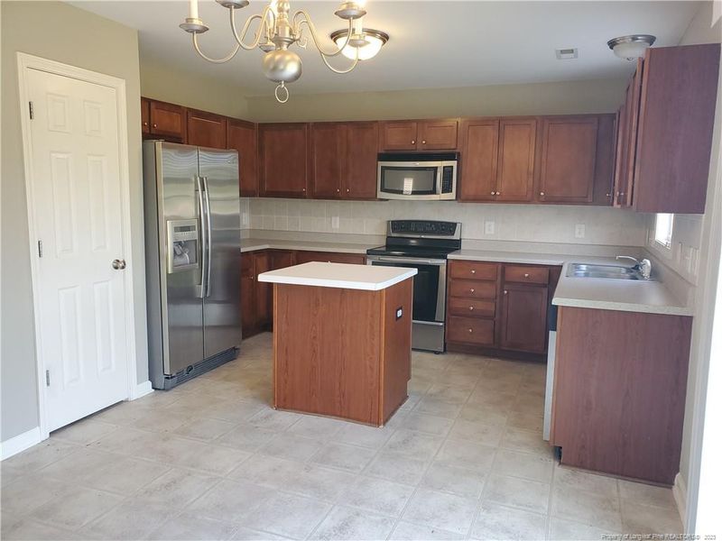 2207 Gray Goose Loop, Fayetteville, NC 28306