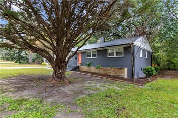 2207 Mcbain Dr, Fayetteville, NC 28305