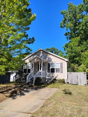 2207 Oak Ridge Blvd, Durham, NC 27707