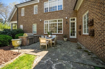 2207 Oxford Rd, Raleigh, NC 27608