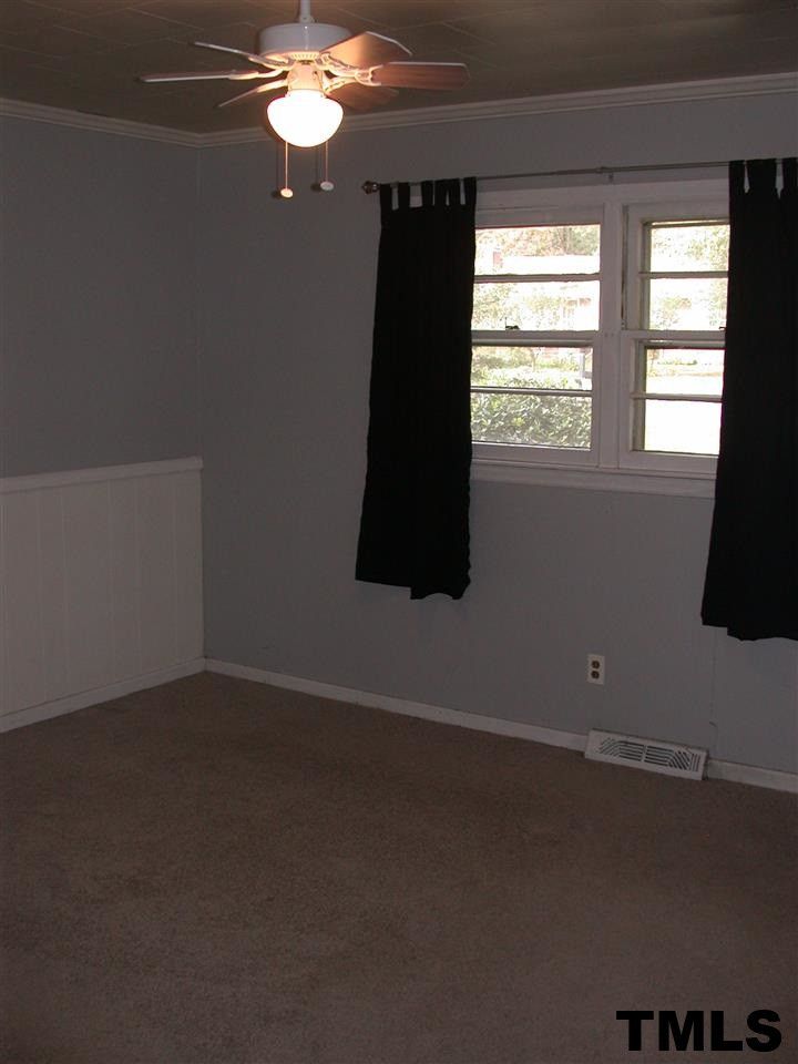 2207 Strebor St, Durham, NC 27705