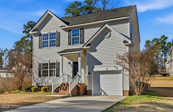 2207 Sunlit Ln, Raleigh, NC 27604