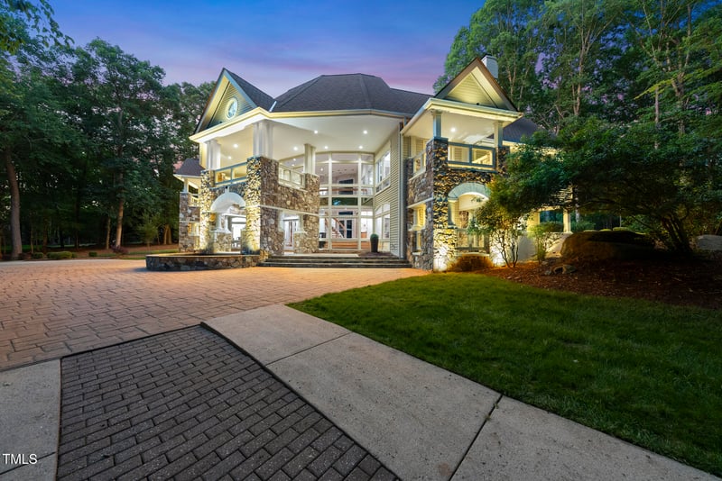 2207 Vintage Hill Dr, Durham, NC 27712