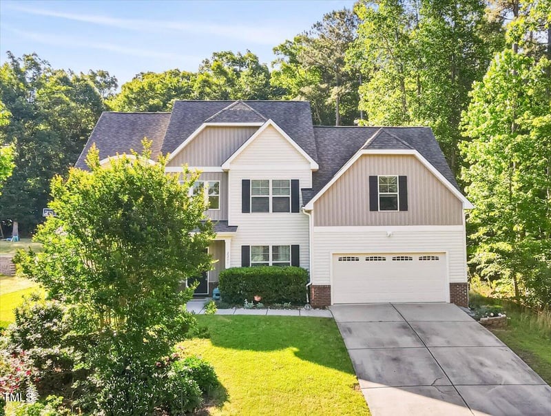 2207 Wimberly Woods Dr, Sanford, NC 27330