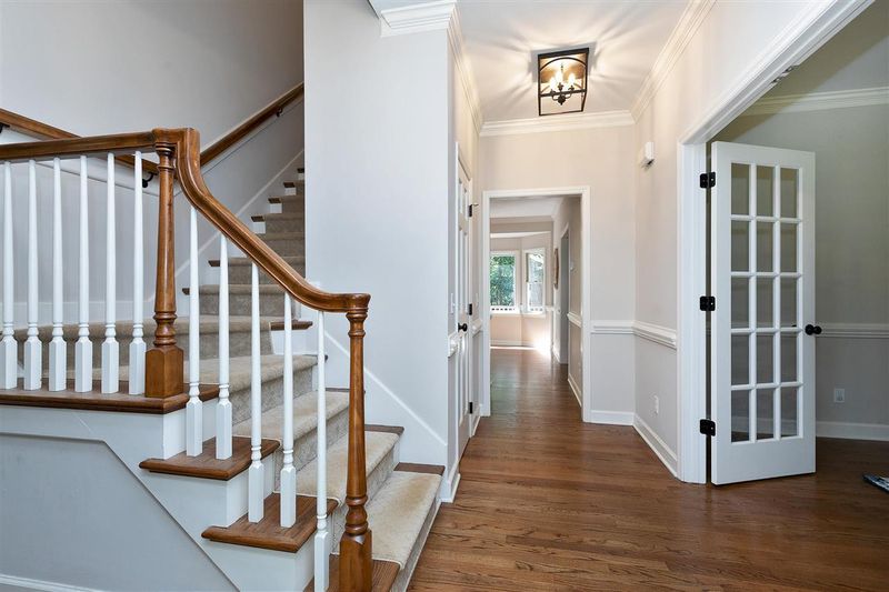 2208 Black Walnut Ct, Raleigh, NC 27606