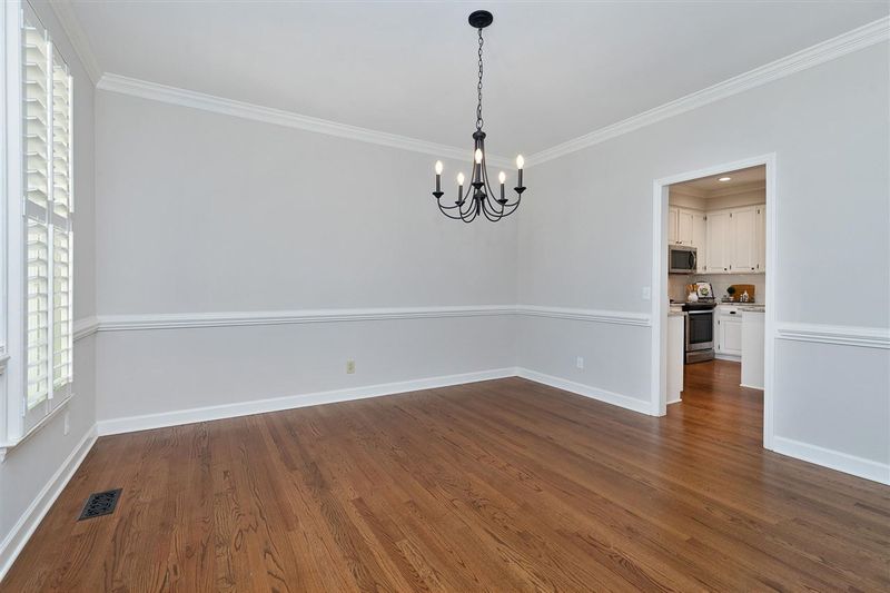 2208 Black Walnut Ct, Raleigh, NC 27606