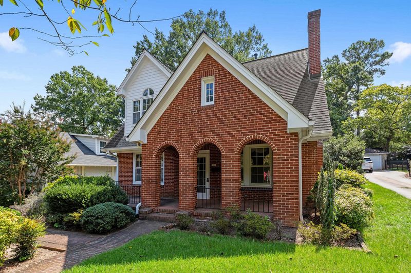 2208 Byrd St, Raleigh, NC 27608
