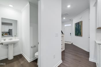 2208 Caen St #6, Raleigh, NC 27610