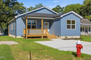 2208 Dalrymple St, Sanford, NC 27330