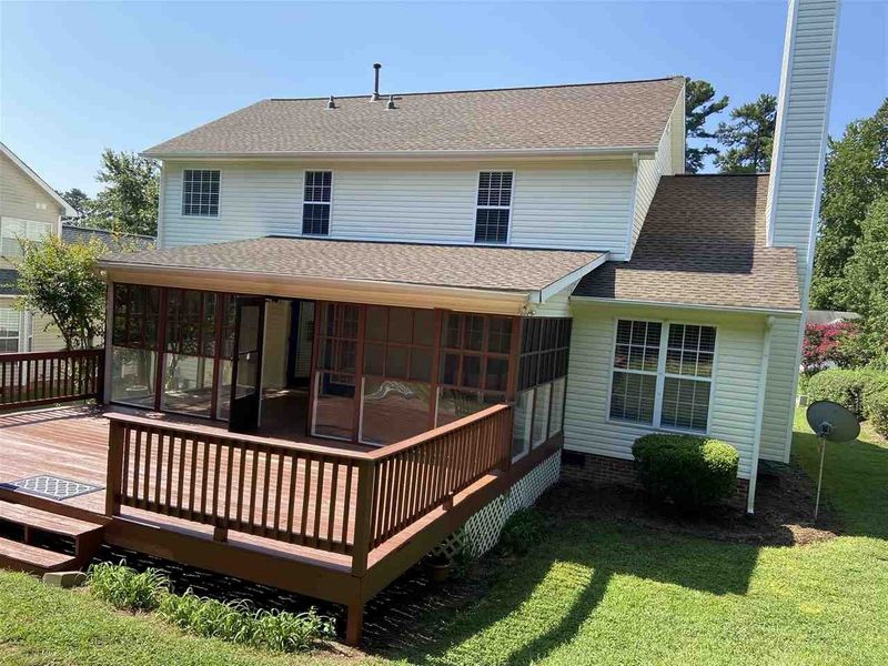 2208 Oak Stream Ln, Apex, NC 27523