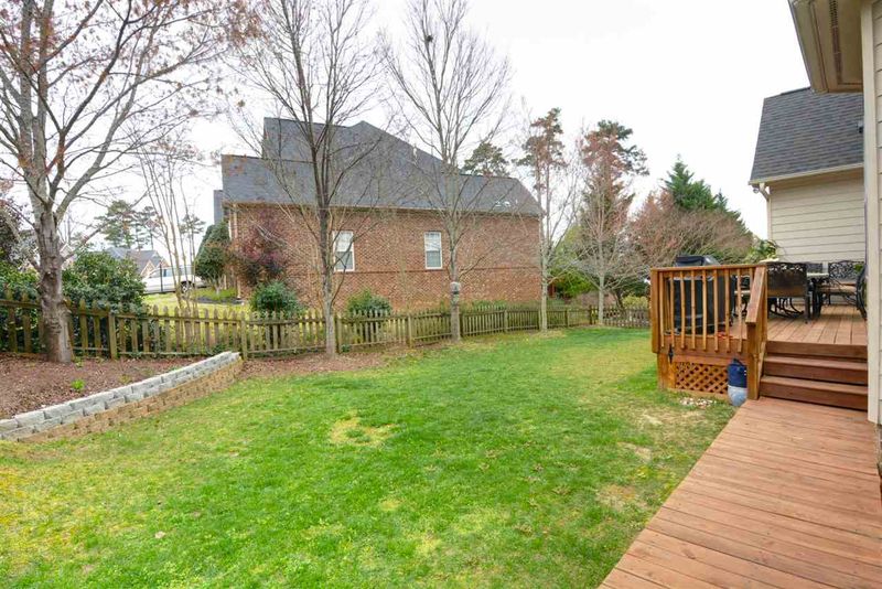 2208 Rainy Lake St, Wake Forest, NC 27587