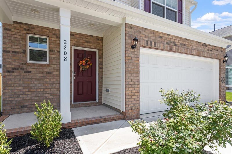 2208 Seneca Dr, Raleigh, NC 27604