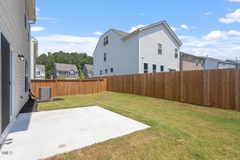 2208 Seneca Dr, Raleigh, NC 27604