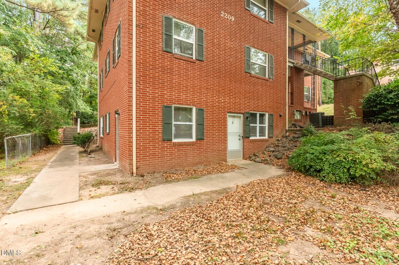 2209-2211 Morehead Ave, Durham, NC 27707