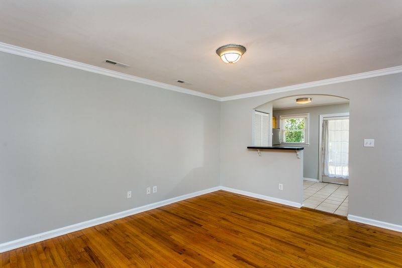 2209 Bernard St #2209, Raleigh, NC 27608