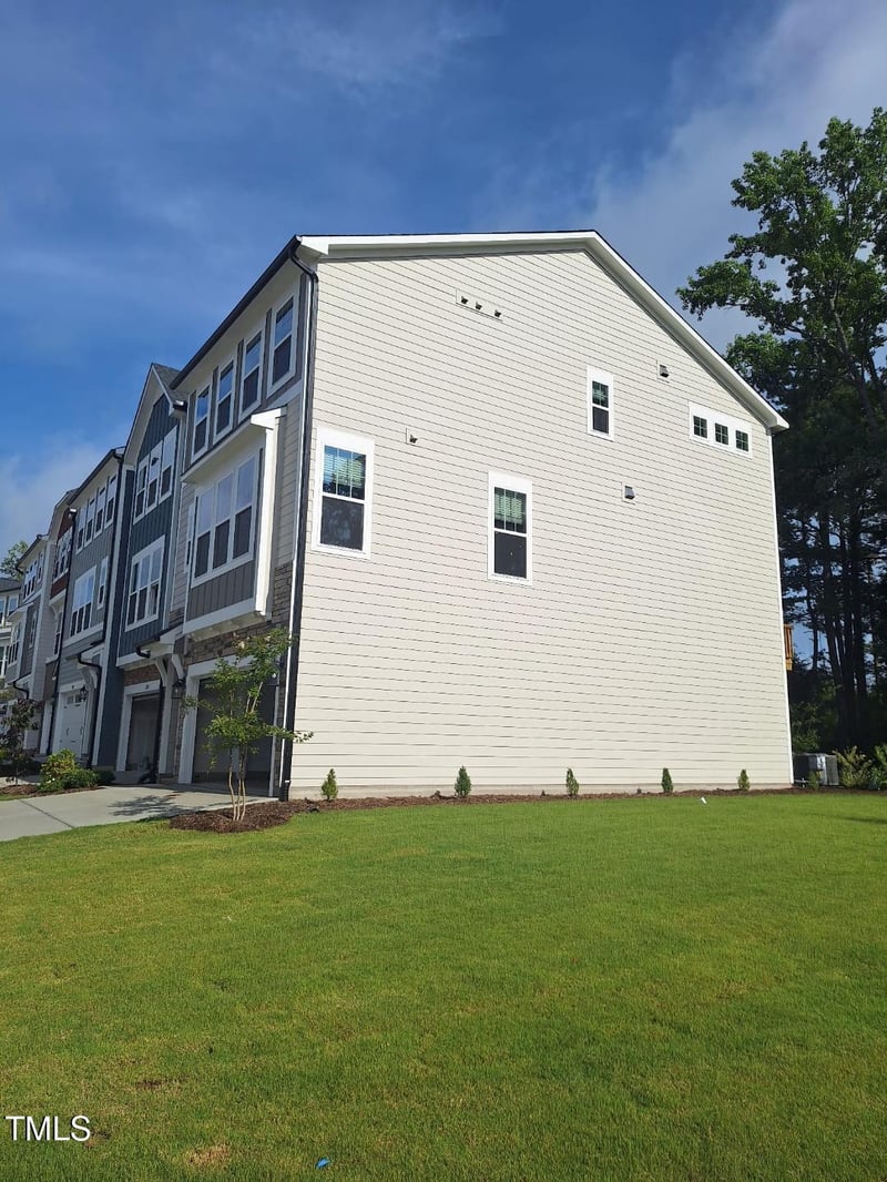 2209 Lambert Rd, Cary, NC 27519