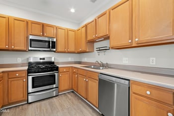 2209 Long Pine Ln, Raleigh, NC 27603