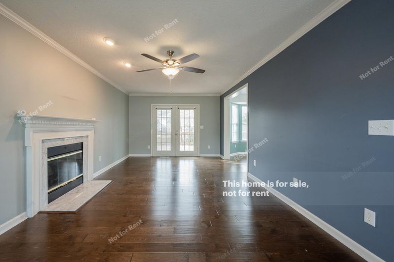2209 Oak Stream Ln, Apex, NC 27523