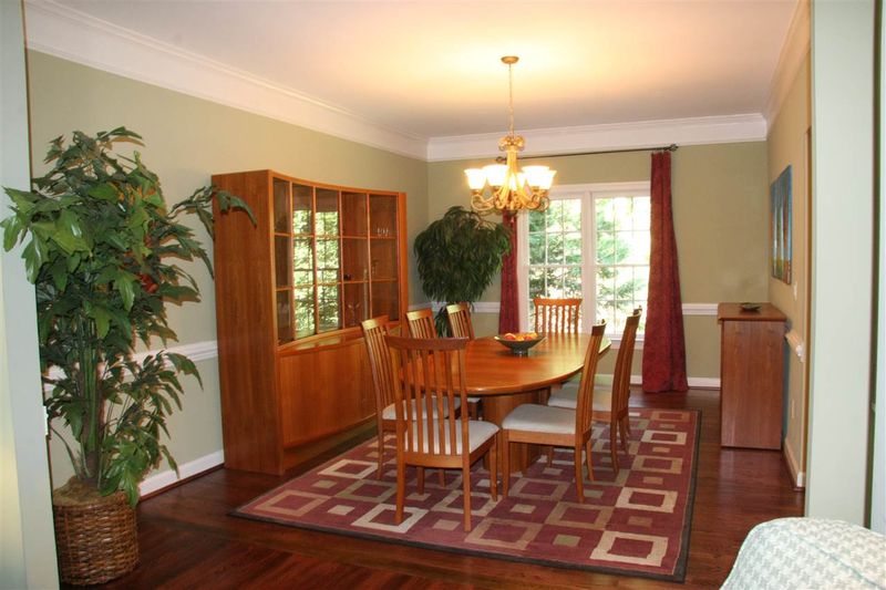 2209 Saltree Pl, Raleigh, NC 27614