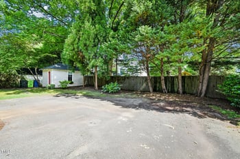 2209 The Cir, Raleigh, NC 27608