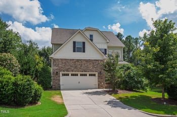 221 Brook Manor Ct, Cary, NC 27513