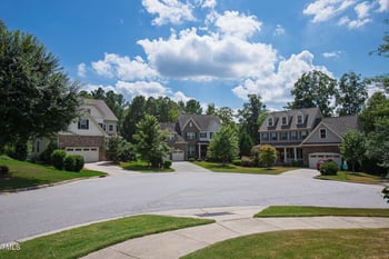 221 Brook Manor Ct, Cary, NC 27513