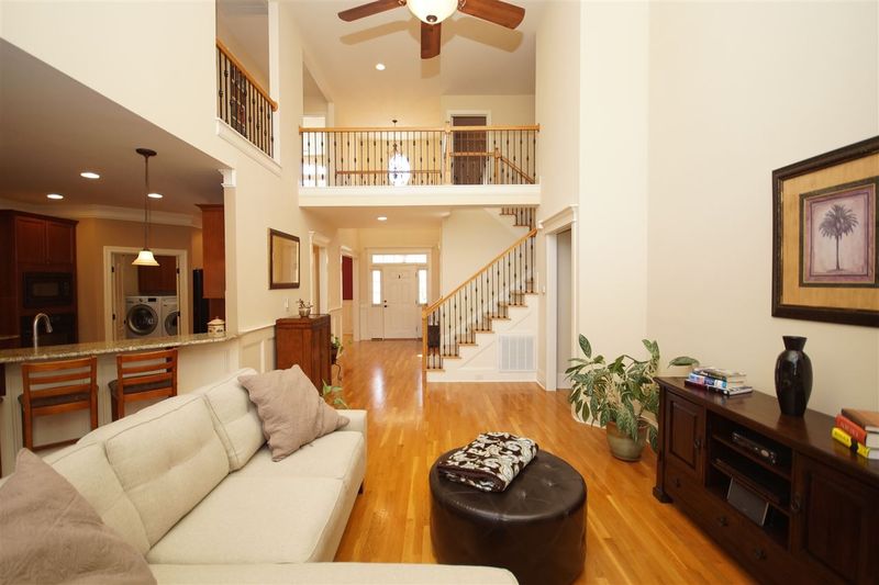 221 Candia Ln, Cary, NC 27519