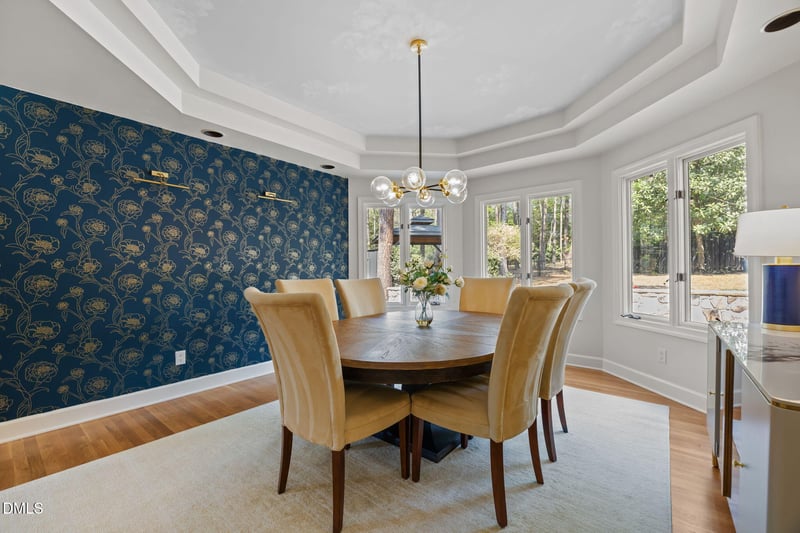 221 Chesley Ln, Chapel Hill, NC 27514