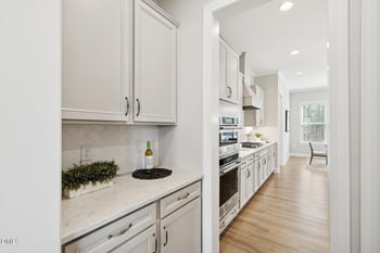 221 Chickasaw Plum Dr, Holly Springs, NC 27540