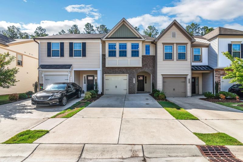 221 Cross Blossom Rd, Durham, NC 27703