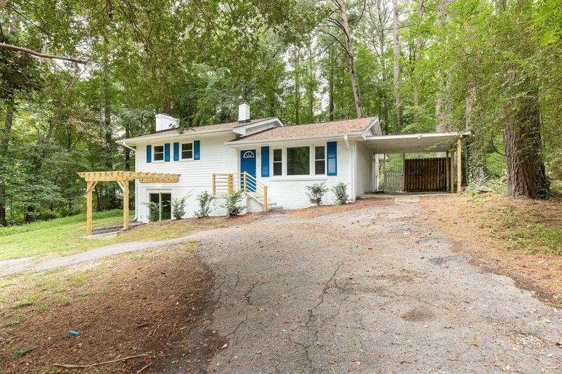 221 Daniel Cir, Knightdale, NC 27545