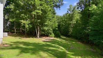 221 Dogwood Ave, Clayton, NC 27520