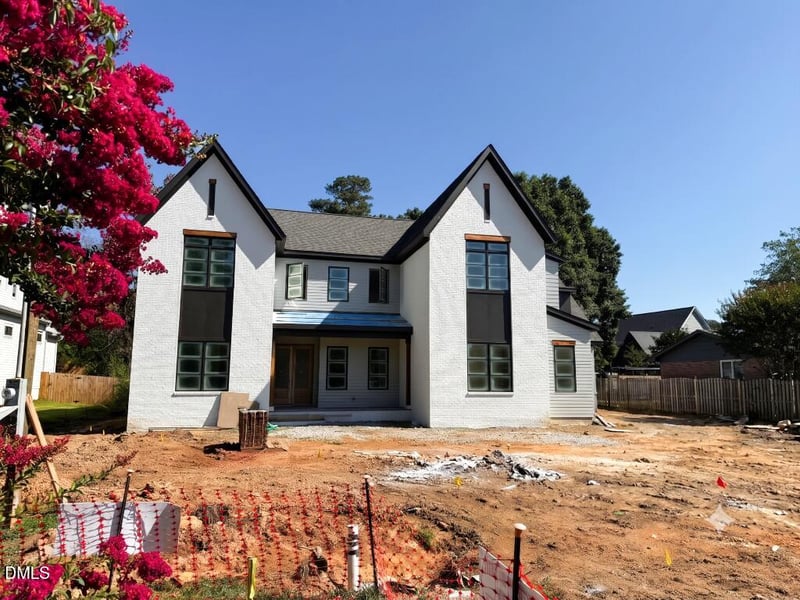 221 Dublin Rd, Raleigh, NC 27609