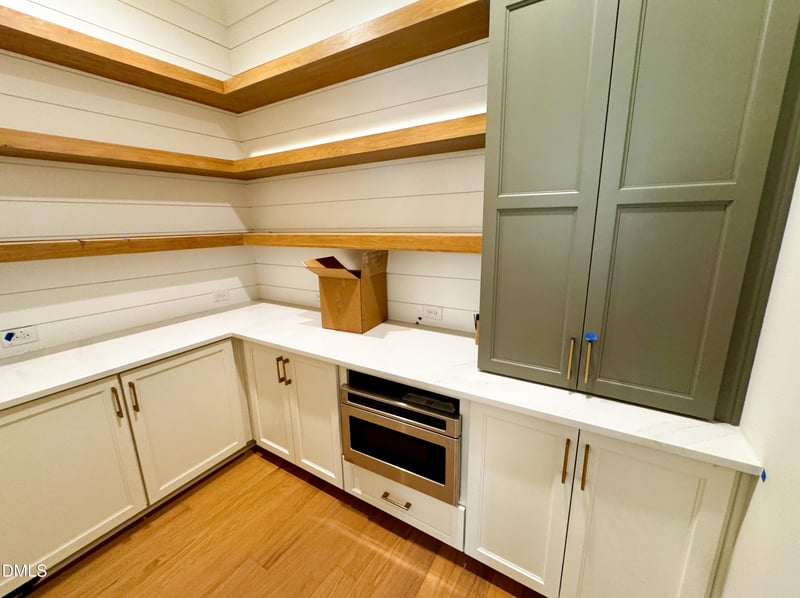 221 Dublin Rd, Raleigh, NC 27609