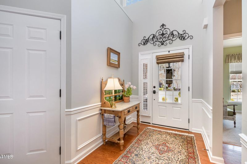 221 Elverson Pl, Cary, NC 27519
