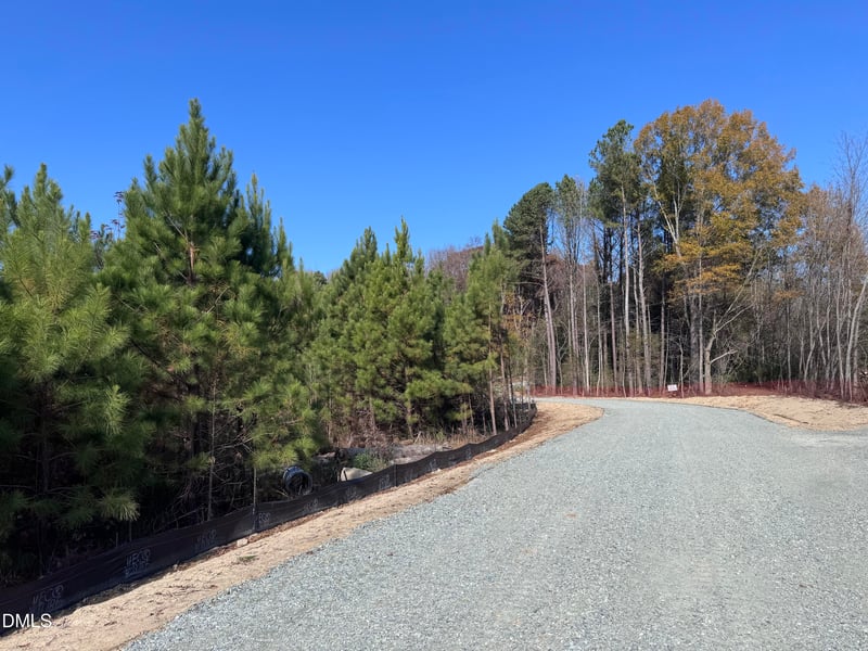 221 Gracehope Ln, Chapel Hill, NC 27516