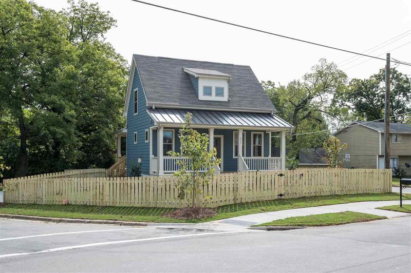 221 S Guthrie Ave, Durham, NC 27703