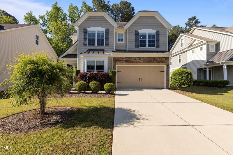 221 Hammond Wood Pl, Morrisville, NC 27560