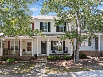221 Highgate Cir, Wake Forest, NC 27587