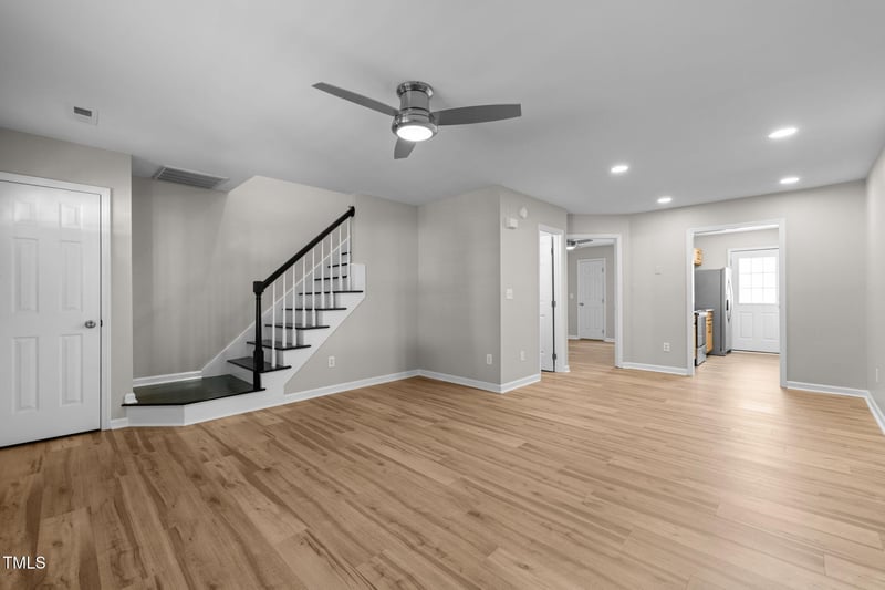 221 Highgate Cir, Wake Forest, NC 27587