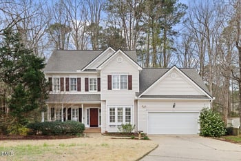 221 Highland Springs Ln, Holly Springs, NC 27540
