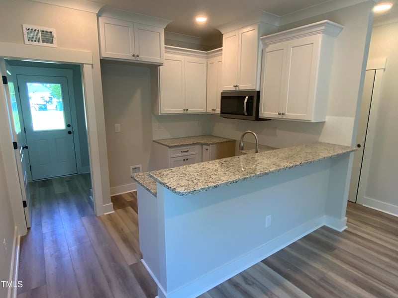 221 Jackson St, Coats, NC 27521