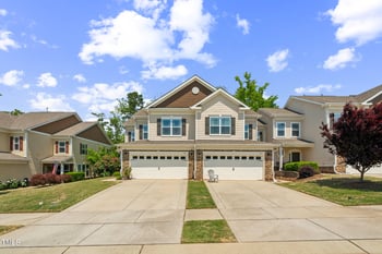 221 Mayfield Dr, Apex, NC 27539