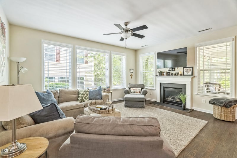221 Mayfield Dr, Apex, NC 27539