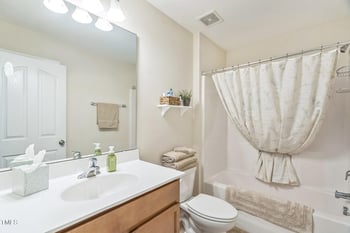 221 Mayfield Dr, Apex, NC 27539