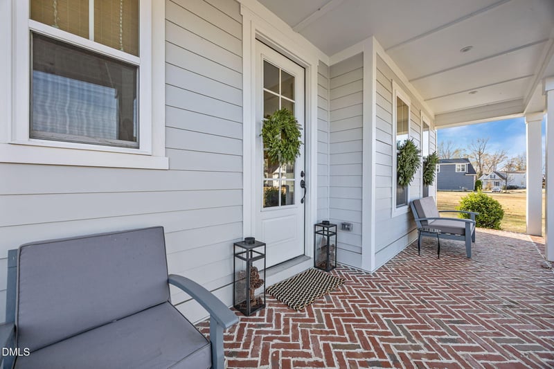 221 Old Hickory Dr, Raleigh, NC 27603