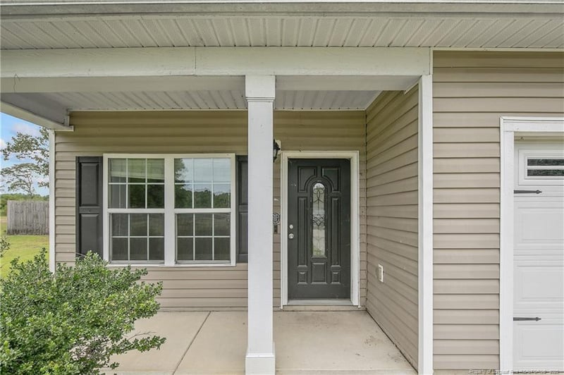 221 Old Vander Rd, Fayetteville, NC 28312
