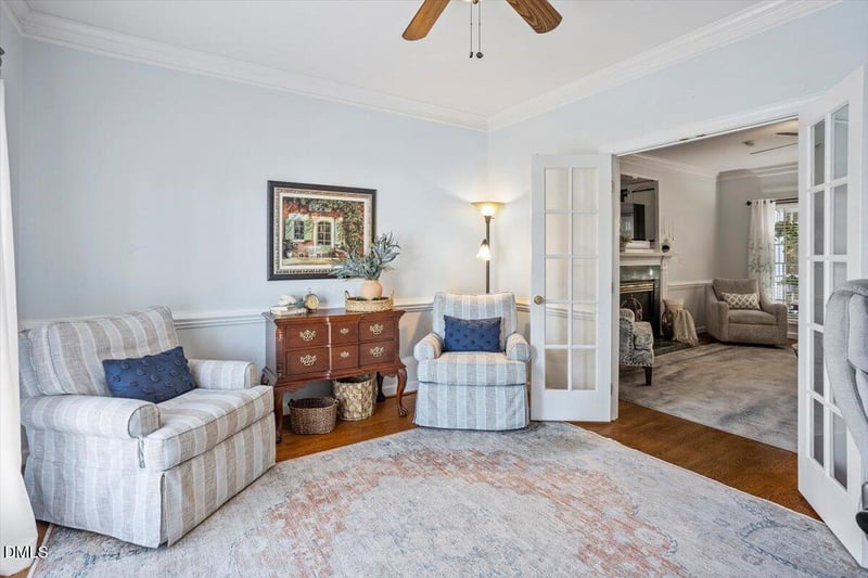 221 Parkridge Dr, Clayton, NC 27527